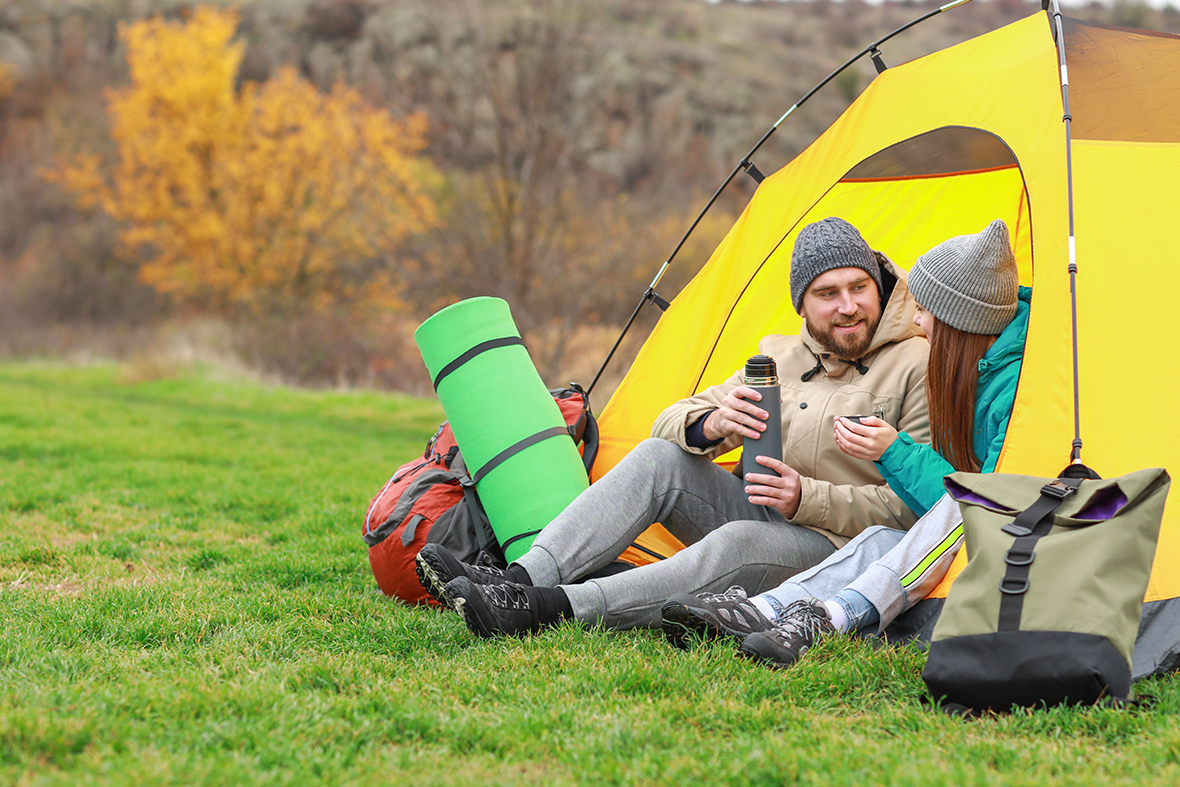 Headlamp & Flashlight & Handlamp are used in camping