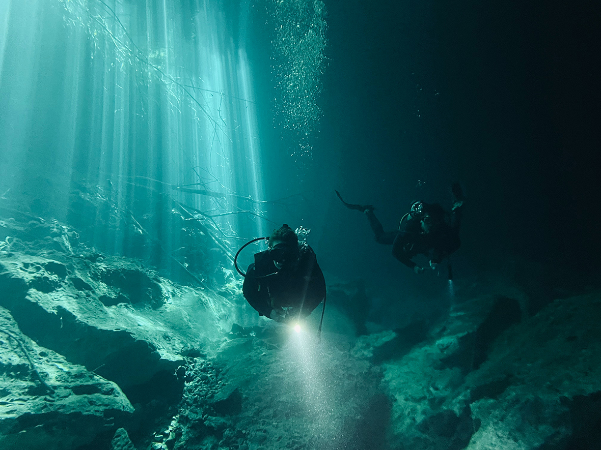 Flashlight are used in Underwater Diving