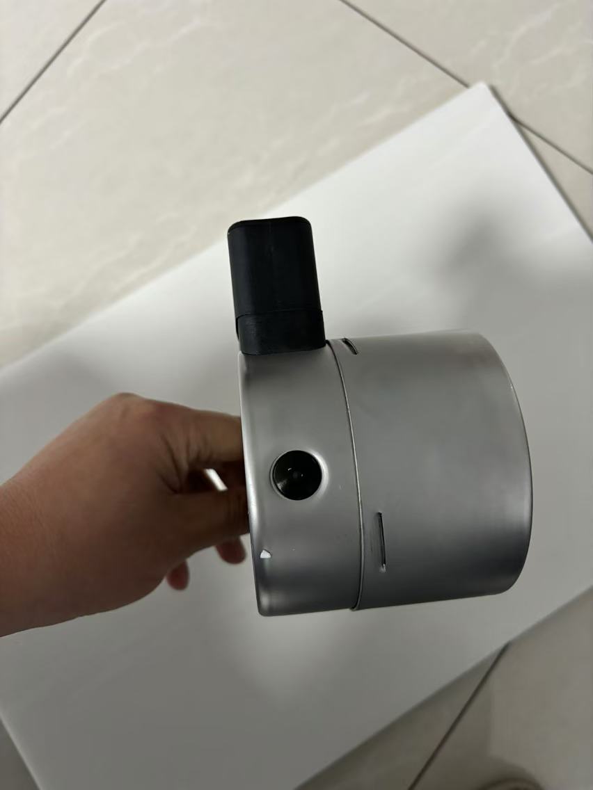 Pressuregaugemodel232withIn-linediaphragmseries981andswitch821