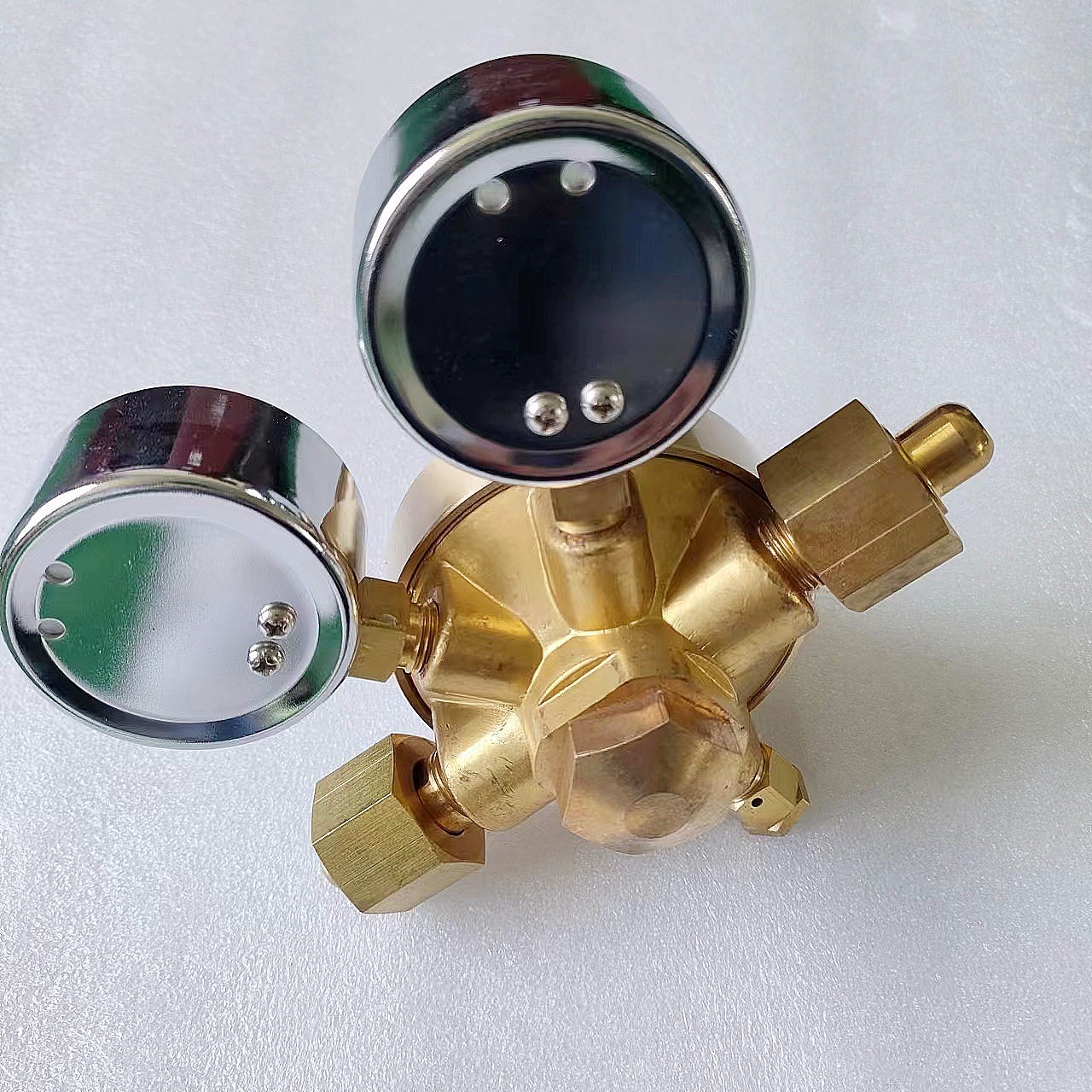 Brassgaspressurereducer