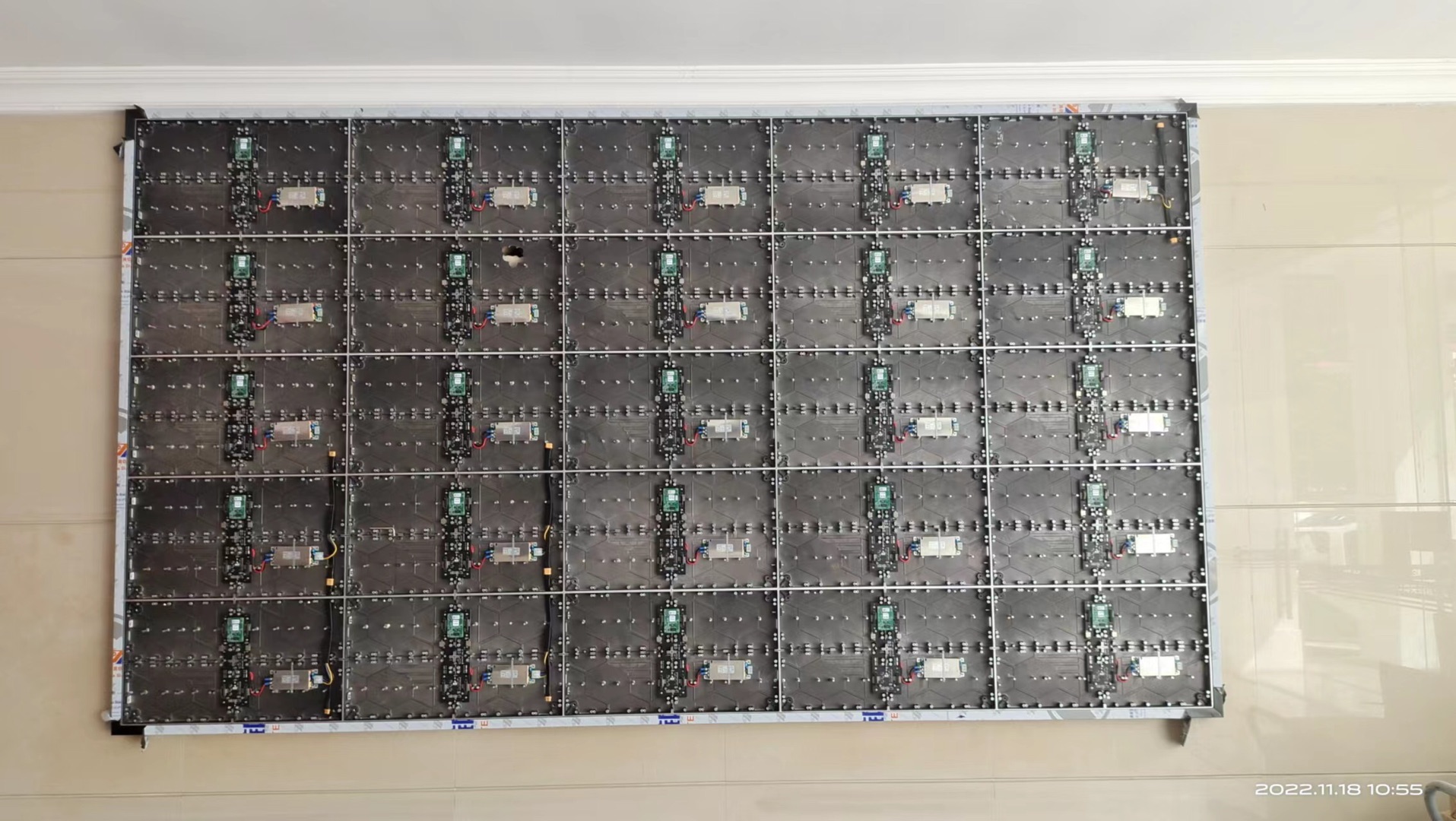 Grux单元拼接图1