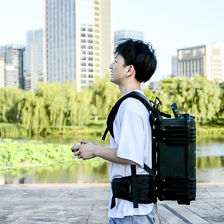 背无人机箱750x750