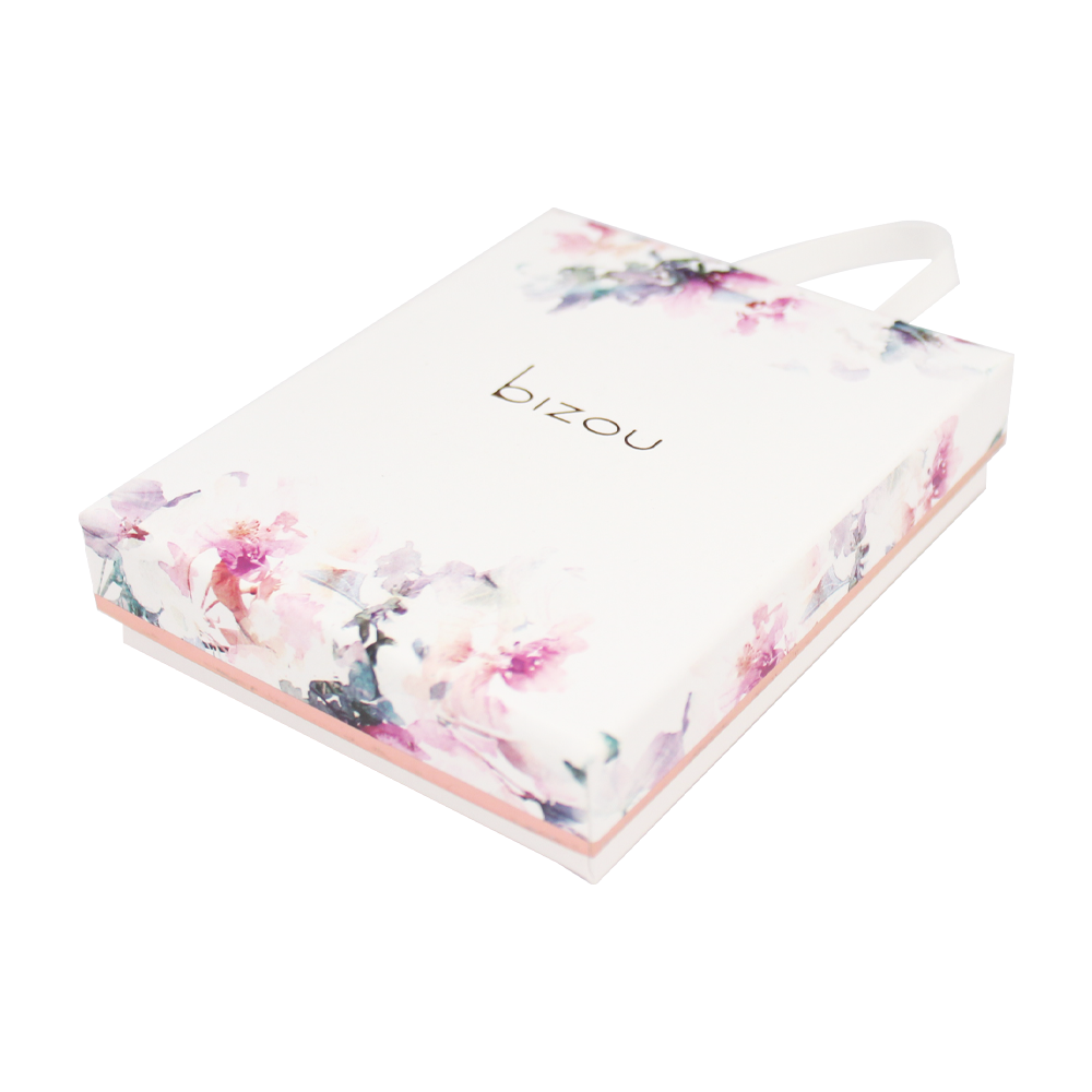 Heaven and earth cover box