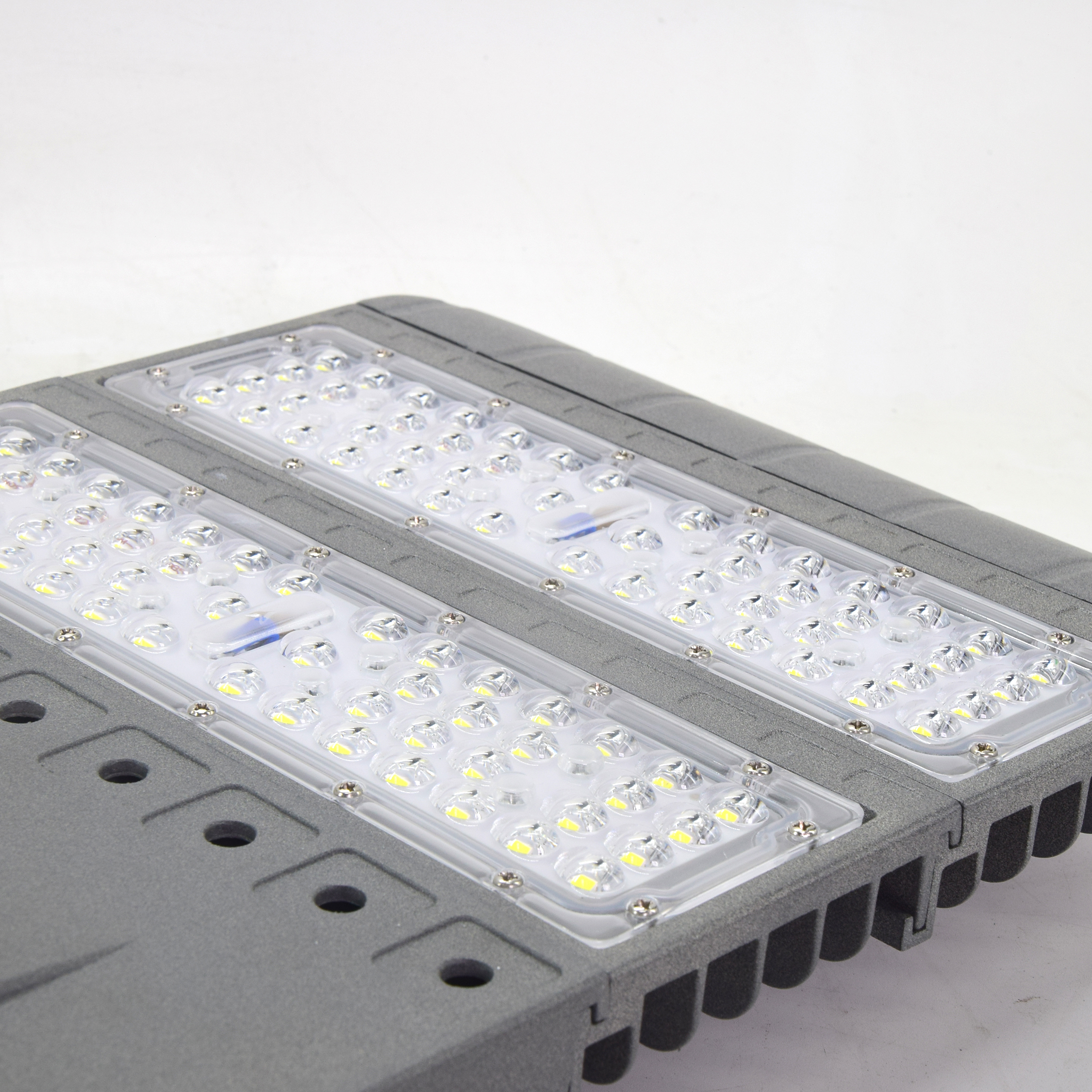 DSC_0470_0000_DSC_0480