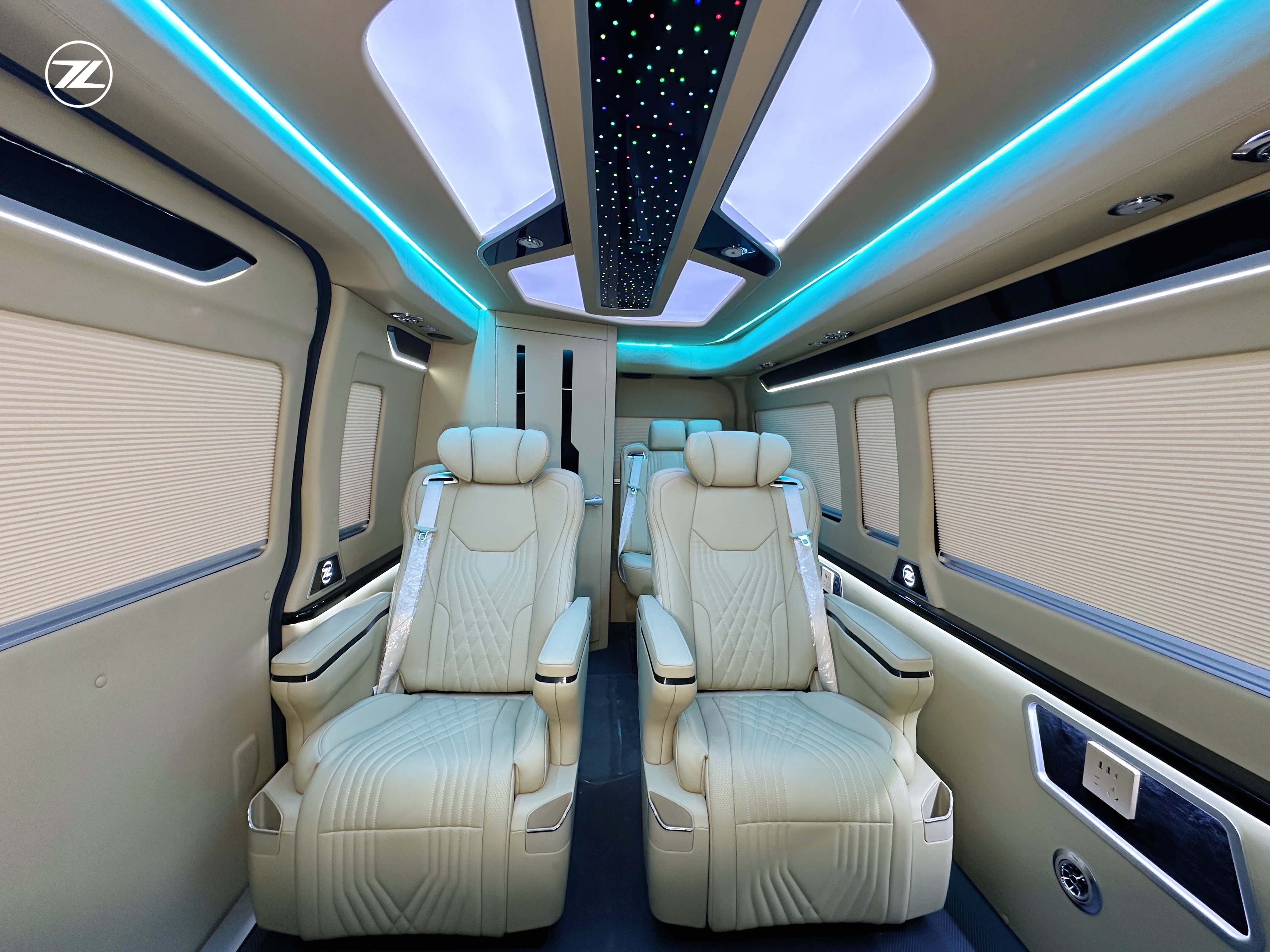 加logo-图标位置