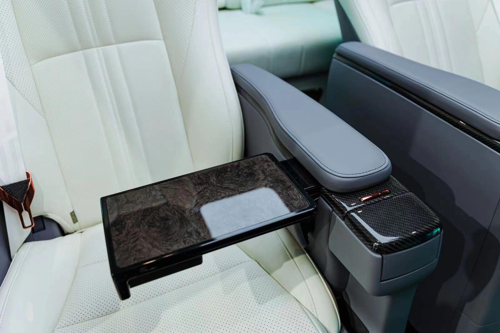 2b8f4bb8a56f54241fde52bb4c89063