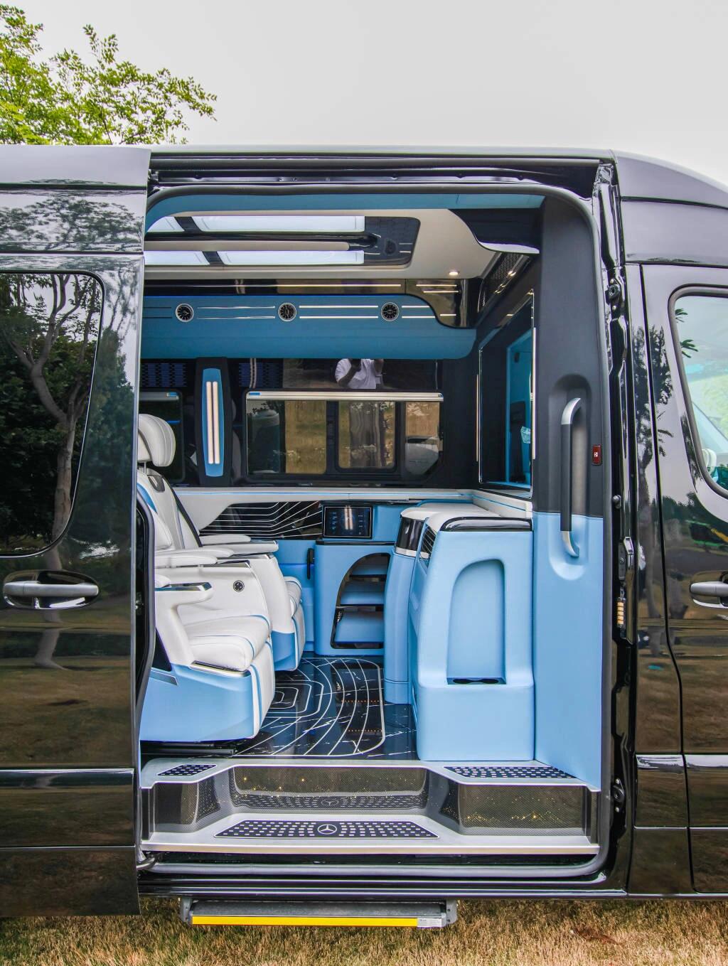 f921634825974aa79f42548ae810b60