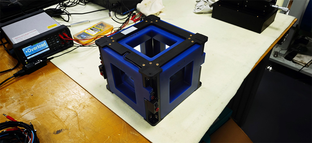 3DXF-30-2 Three-dimensional Square Helmholtz Coil 1