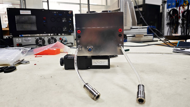 DXFGW2-05 Custom Water-Cooled Electromagnet p3