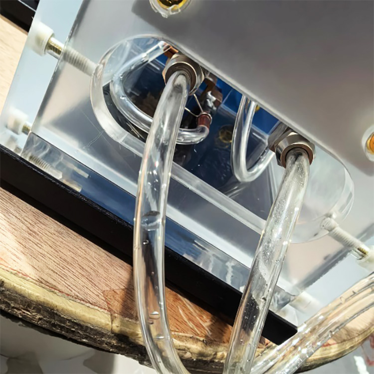 DXSL100-100 Water-cooled Solenoid p1