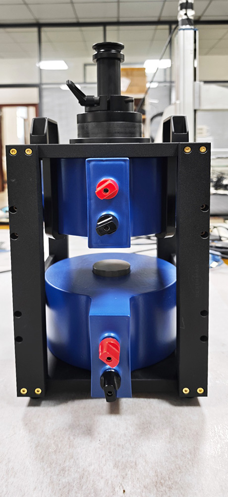 Custom Alternating Electromagnet(5T/m gradient) P2