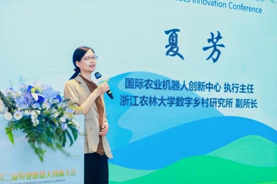 90b6ba8dcee2446b750529569bd78200