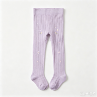 三角口水巾-袜子组合生成-2026-09-17T181518.696