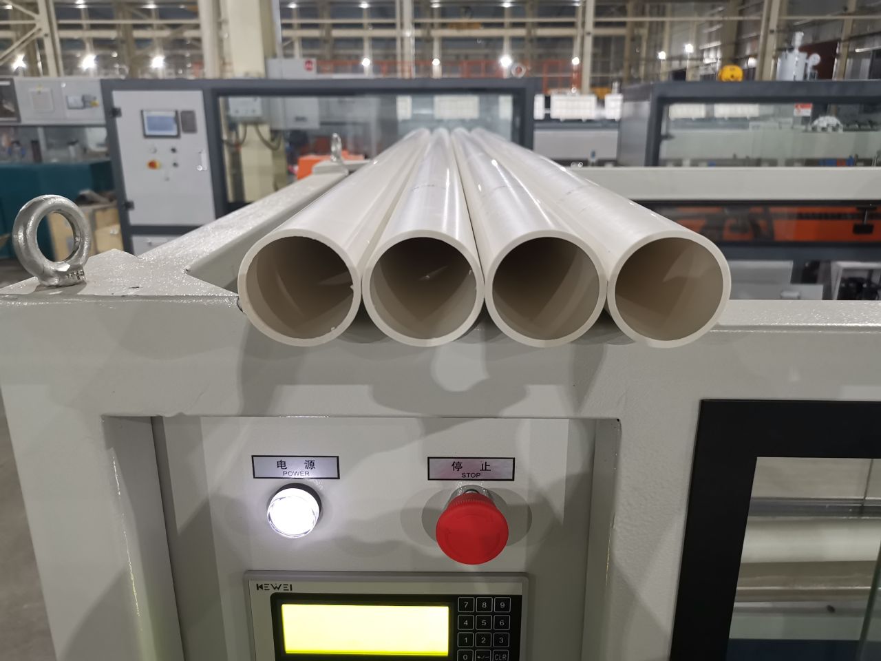 PVC160mmpipemachinetestingforUzbekistancustomer.ifneedsuchkindofmachines,pleasefeelfreetocontactwithus乌兹别克斯坦客户PVC160mm管机测试。如果您需要这种机器，请随时与我们联系