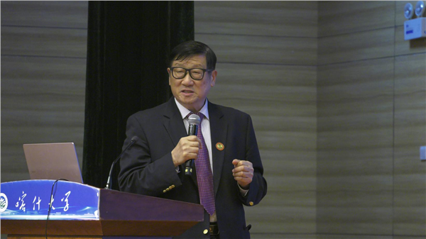 _IBK_图片3.png 廉价绿电点燃数字引擎,龚家龙专家建言百万P级AI算力大基地