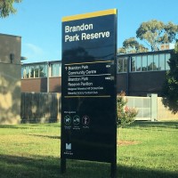 pylonsigns19