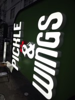 pylonsigns3-3