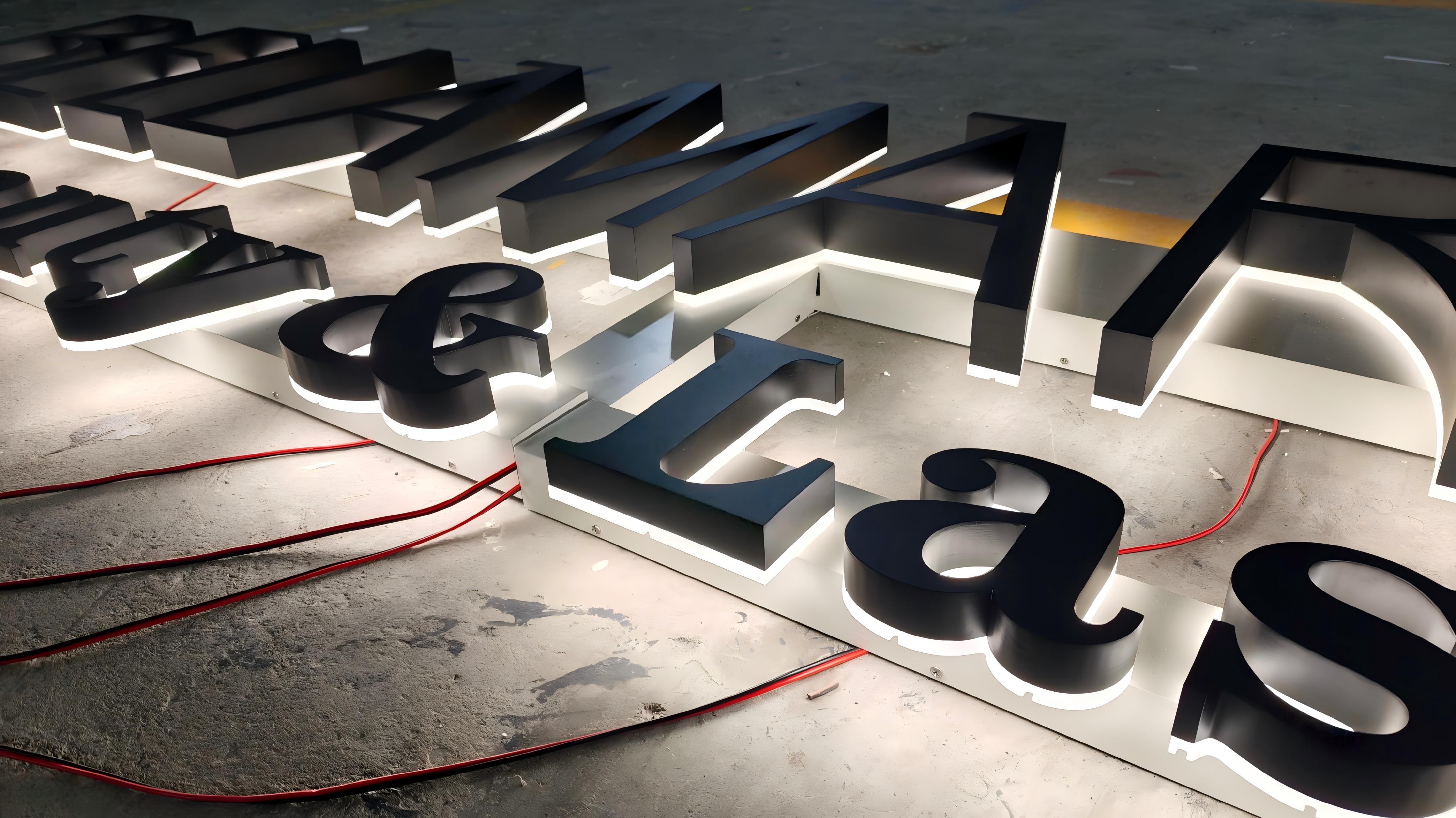 SZRODEN-SIGN-halo-lit-channel-letters-indoor-signage-detail