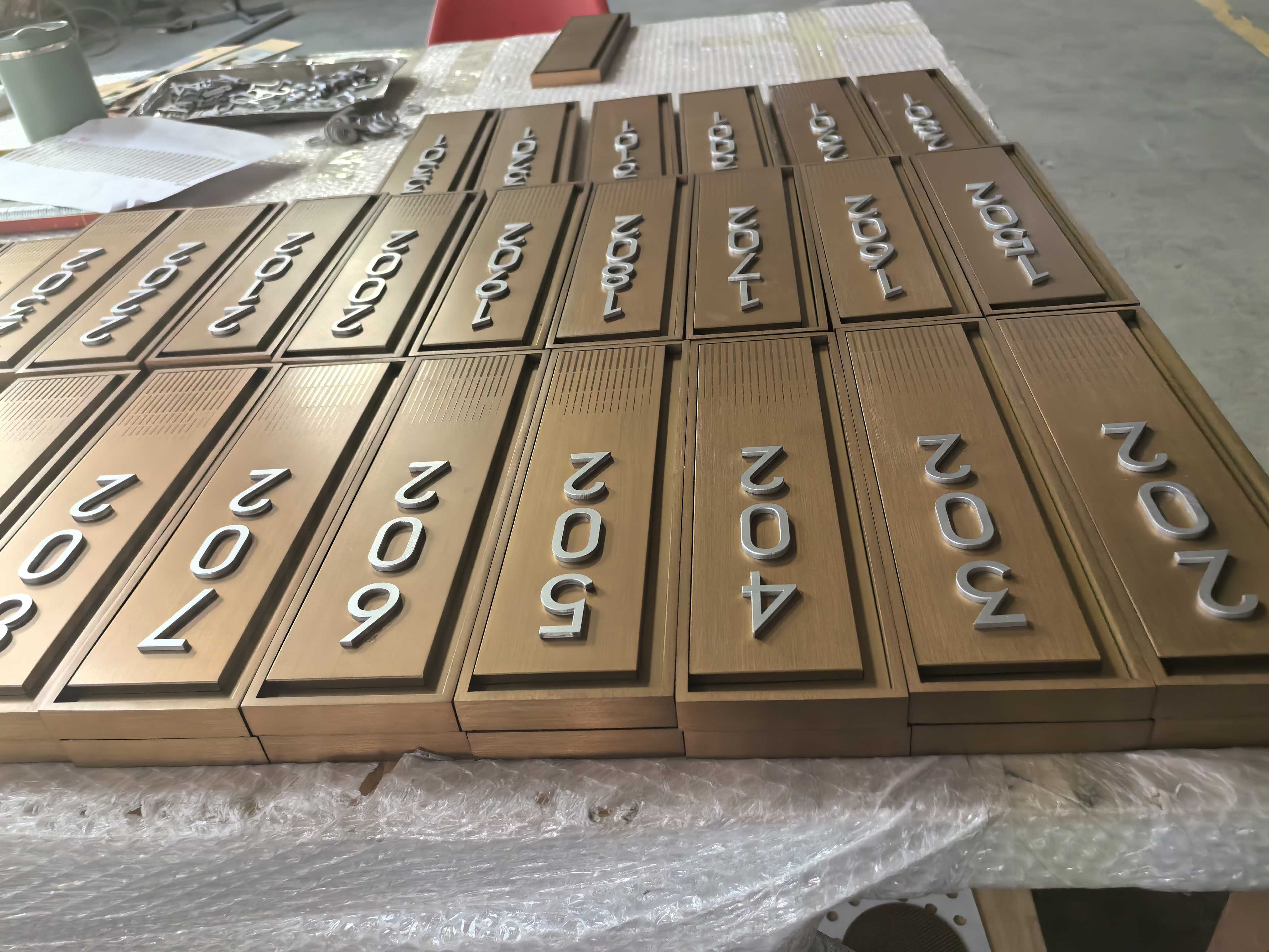 szroden-sign-hotel-room-number-sign-batch-production