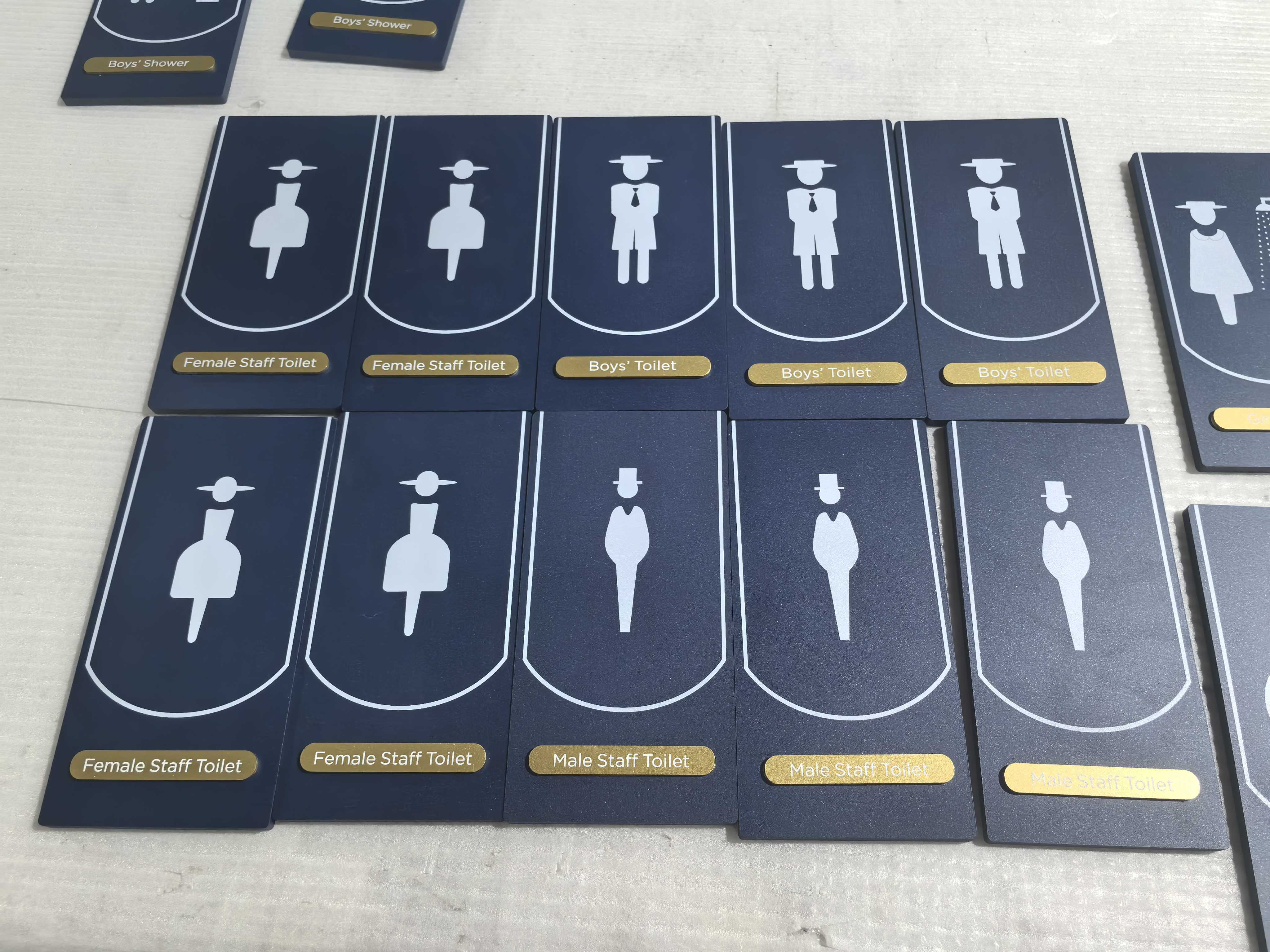szroden-sign-hospital-toilet-sign-batch-production