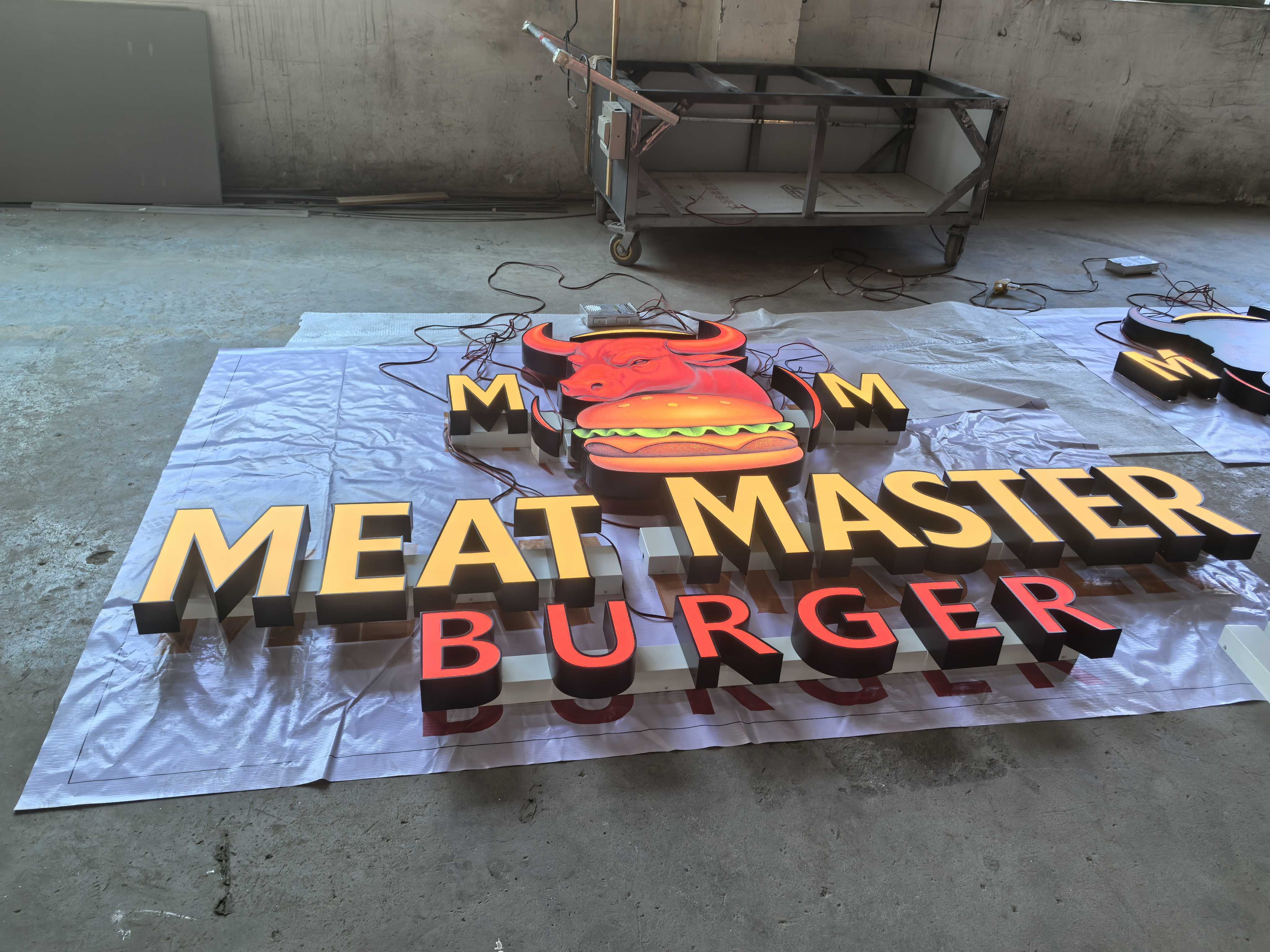 burger-restaurant-factory-complete-signage-workshop-test.jpg