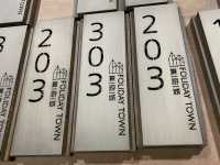HouseNumbersigns2
