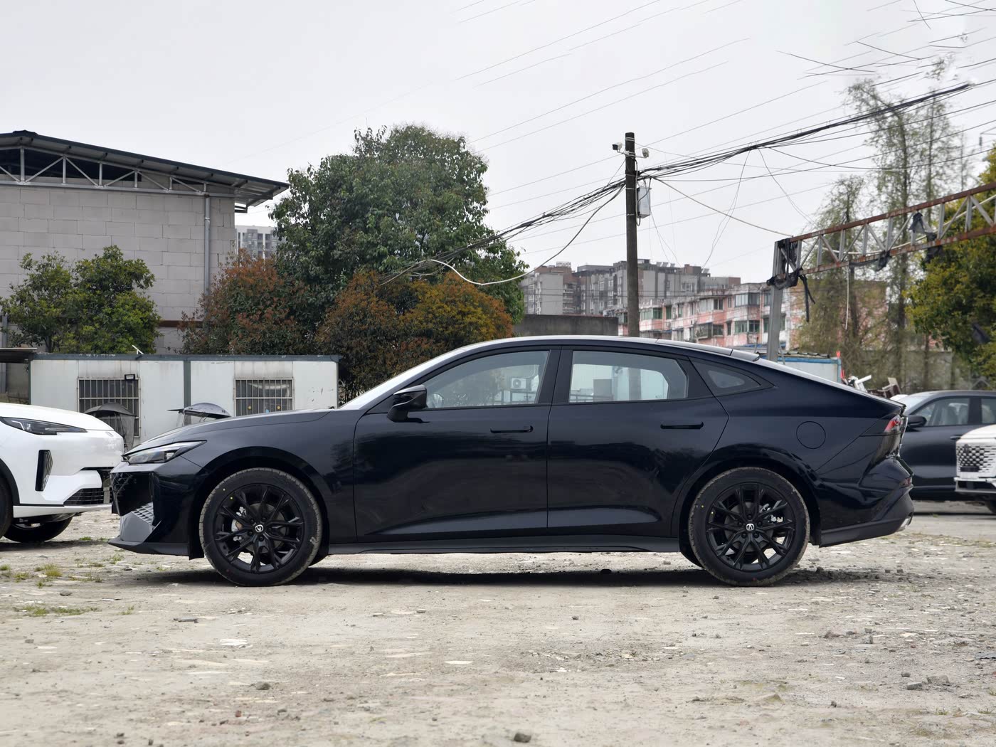 Changan UNI-V2025 1.5T 500Bar Premium Model-企业官网