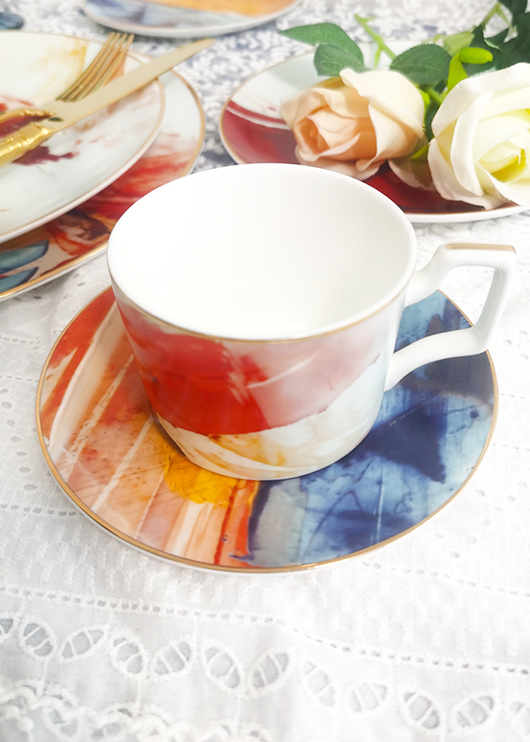 泼色-5f690d775908a7255d0fced8e72f856a_origin-1