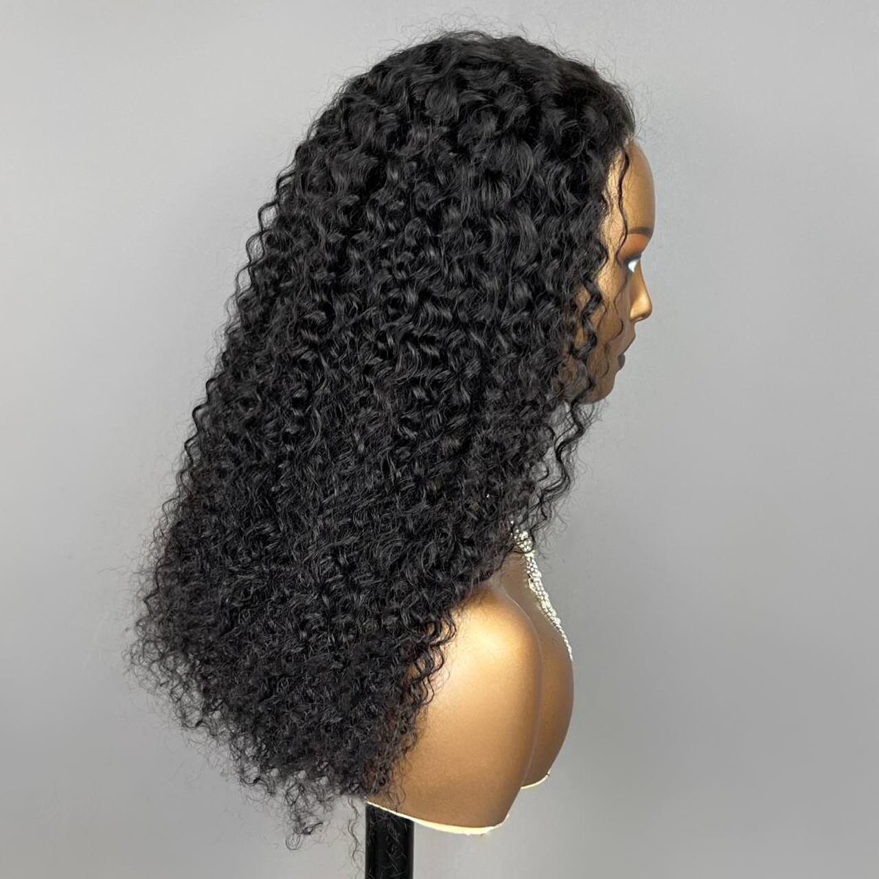 10gluelesswig-MVVOKE-N@--A_EKKEXQX2BF_tmb