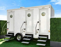 3-STATIONLUXURYRESTROOMTRAILER-3-STATIONLUXURYRESTROOMTRAILER2