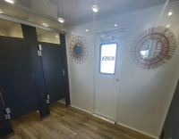 12-STATIONLUXURYRESTROOMTRAILER-12-STATIONLUXURYRESTROOMTRAILER4