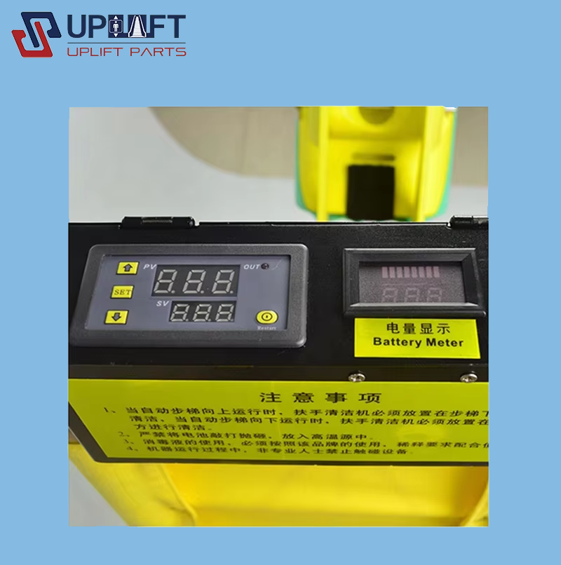 handrailbeltcleaner-4