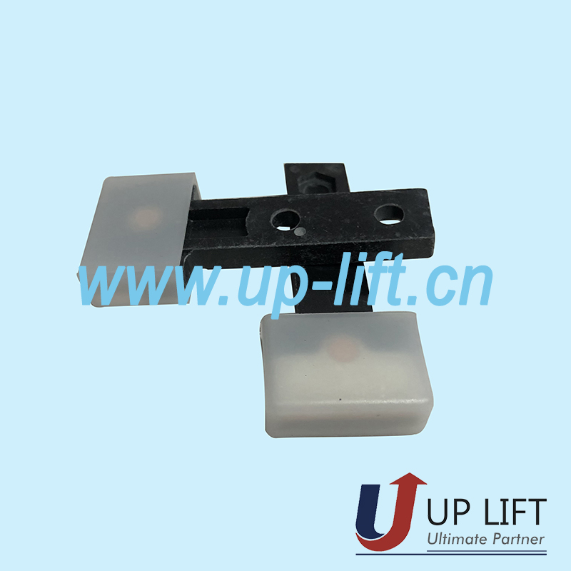 61-2Mitsubishi161doorlockcontact