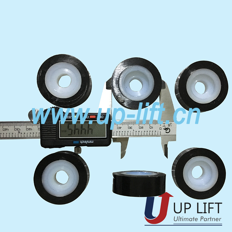 27-1Elevatordoorlockroller