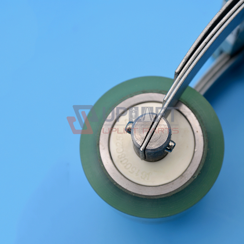 YS005B344G02YS005A101G0460556202Mitsubishiescalatorpressureroller-3