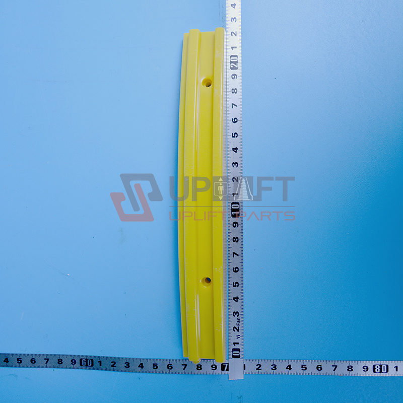 UP000052借黄边框-弯-13