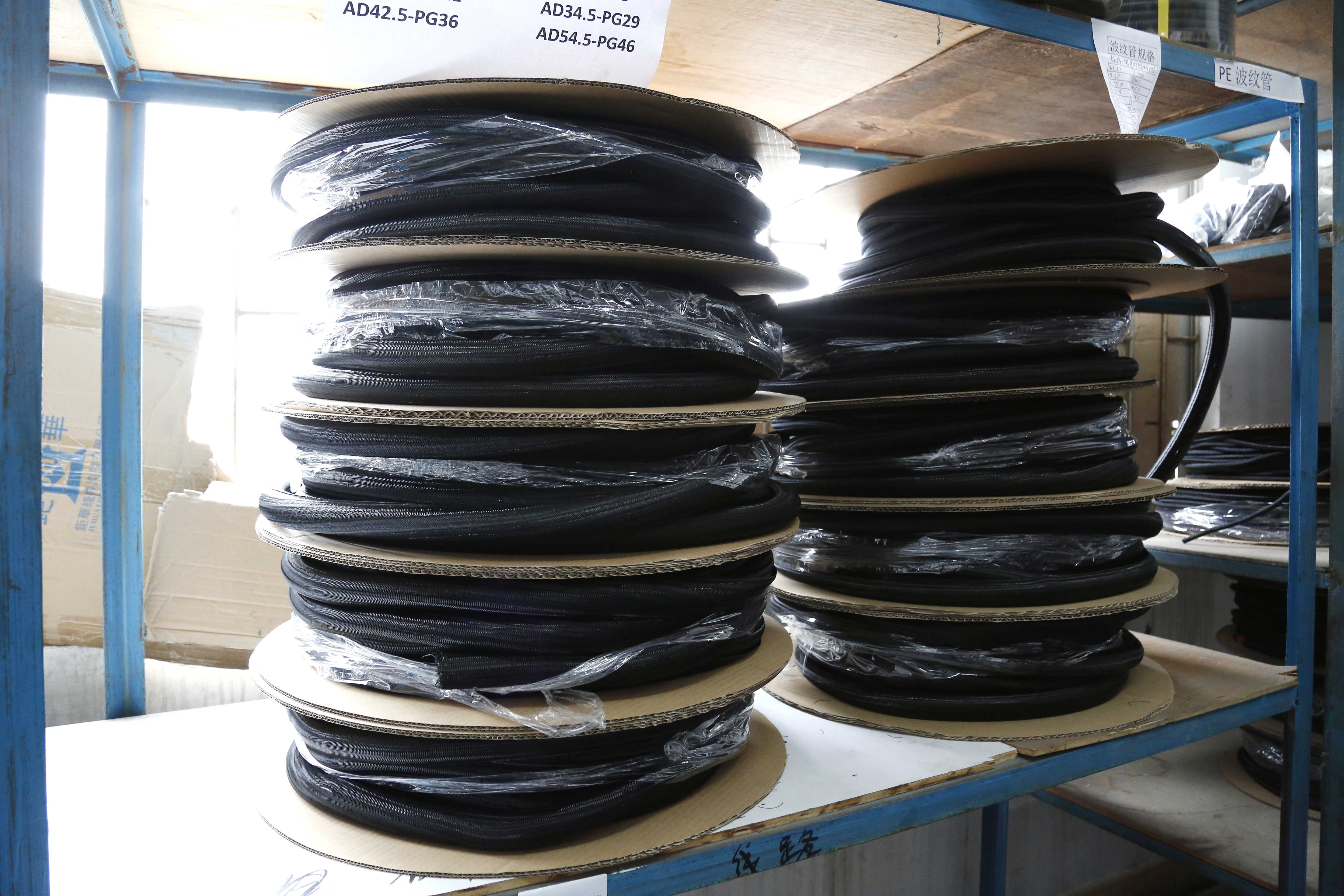 开口型编织套管-_I6E3193