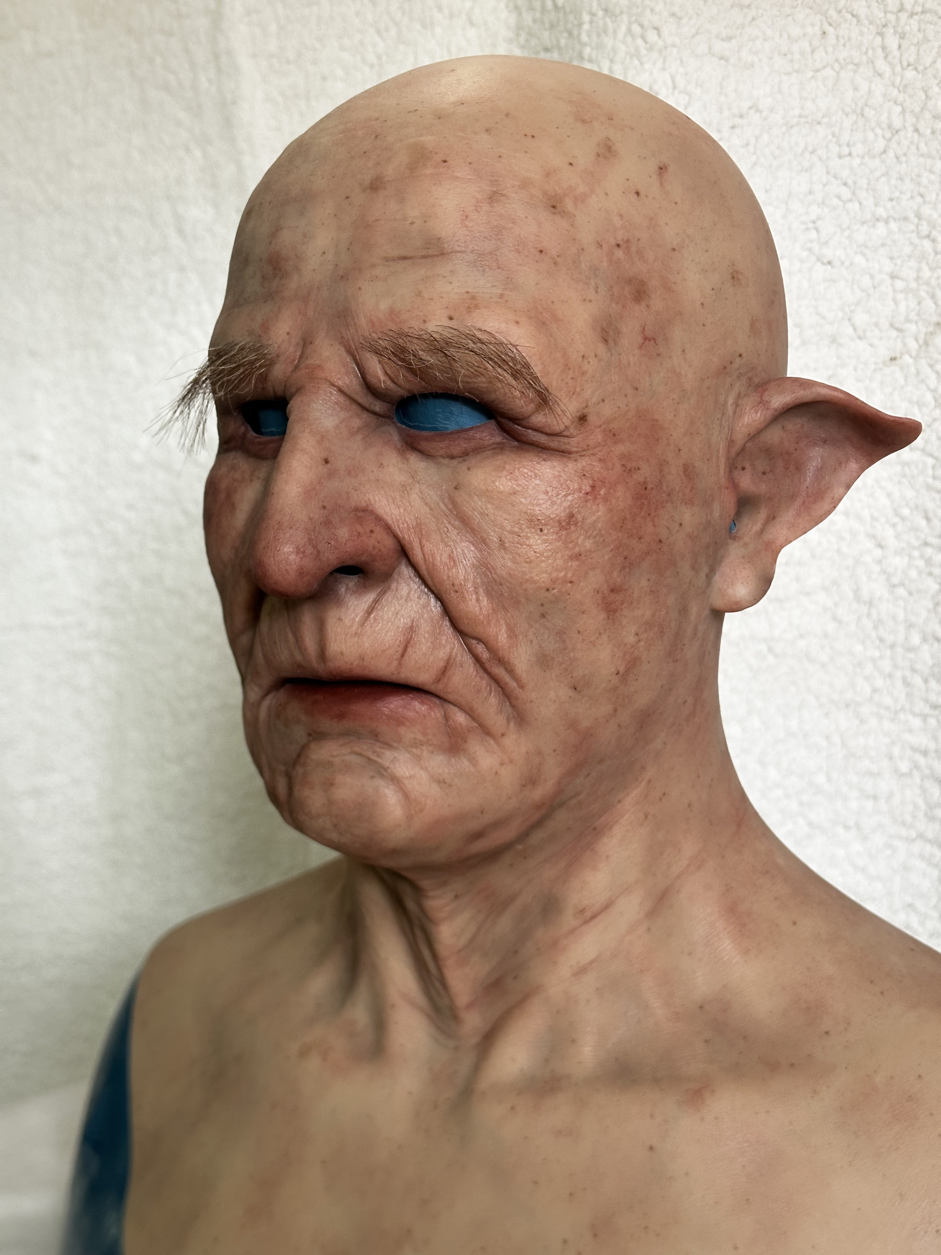 312F26958A04A230F29E9B08085C3C7B