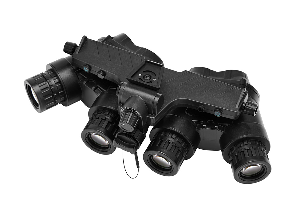 东帝夜视-四目微光夜视仪