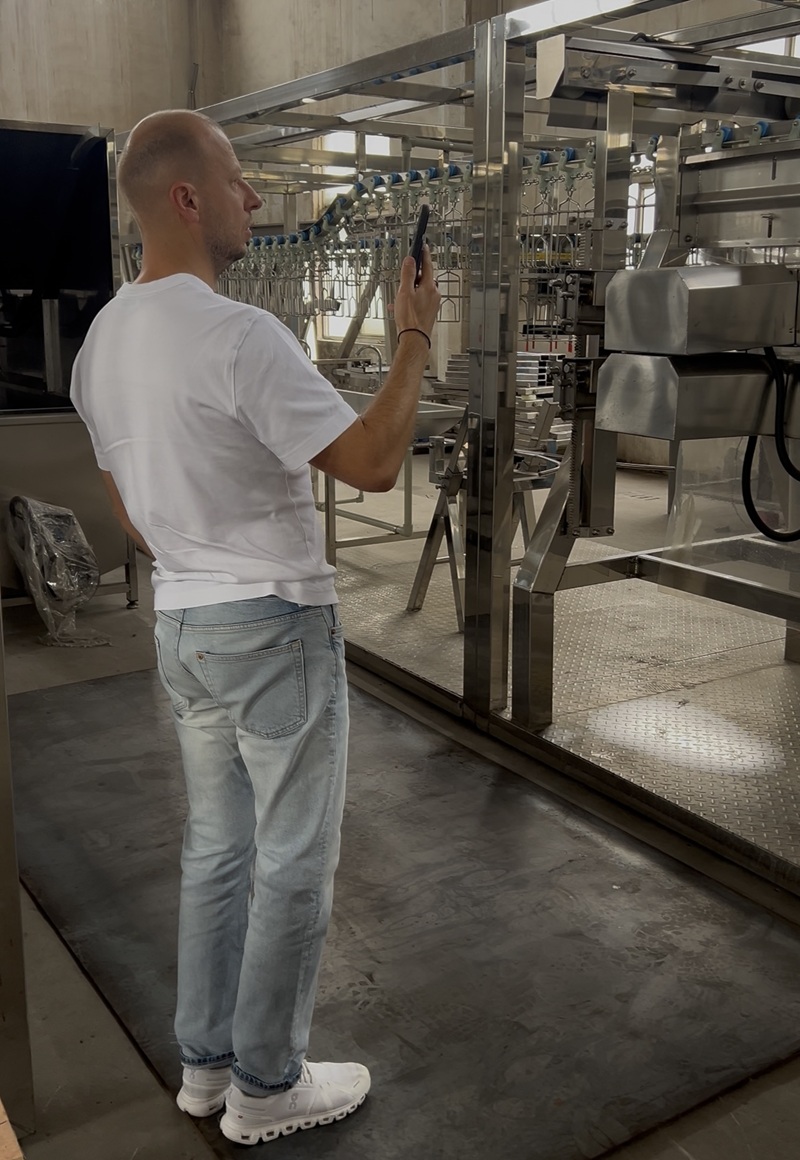 Ukrainian Customer Inspects 1000 BPH Chicken Slaughtering Line-Nanjing ...
